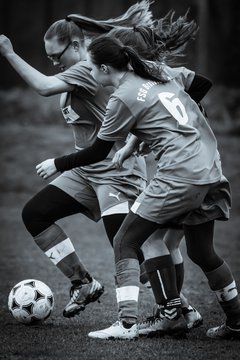 Bild 3912 - C-Juniorinnen FSG-BraWie 08 - TuS Tensfeld : Ergebnis: 0:8